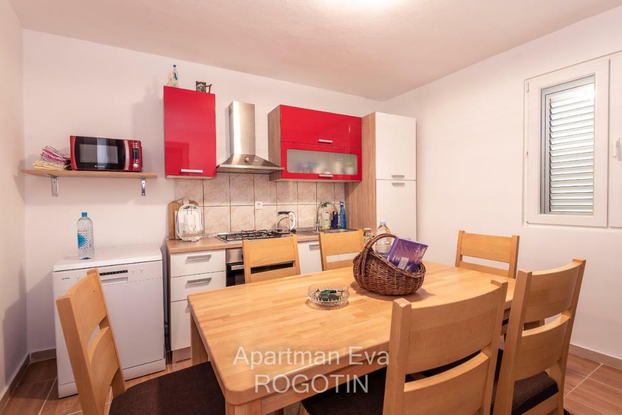 Apartman Eva Rogotin Esterno foto